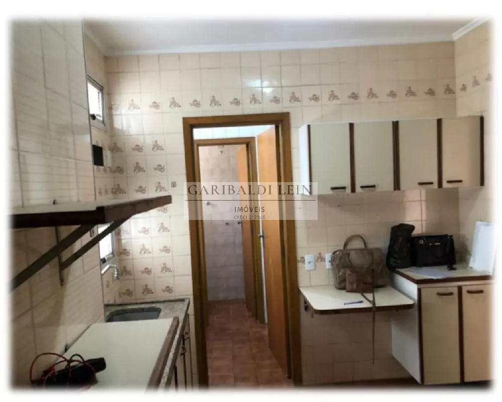 Apartamento à venda com 2 quartos, 71m² - Foto 4