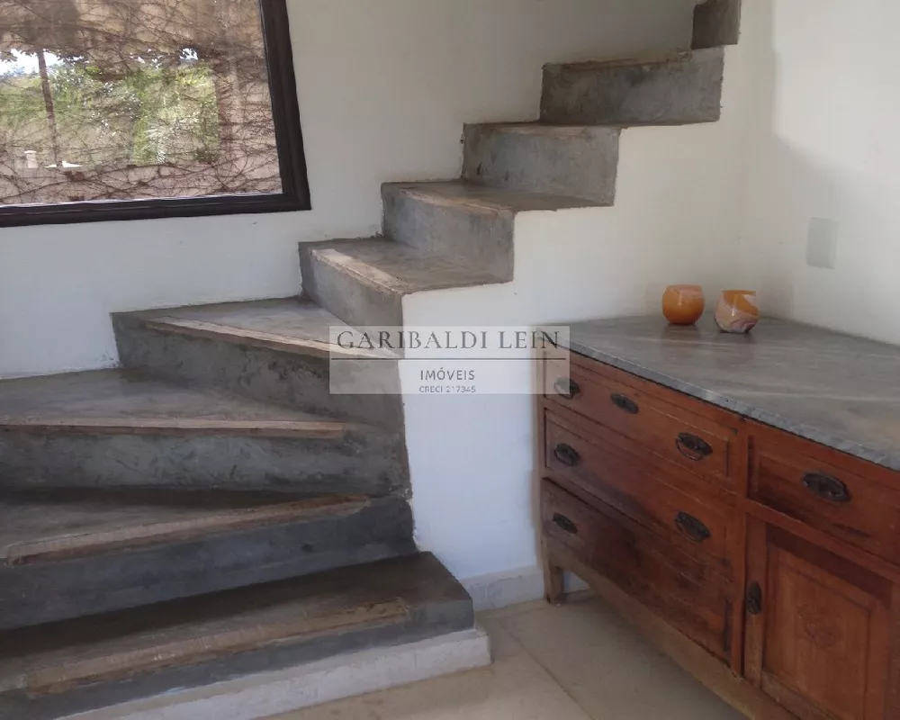 Casa à venda com 4 quartos, 230m² - Foto 11