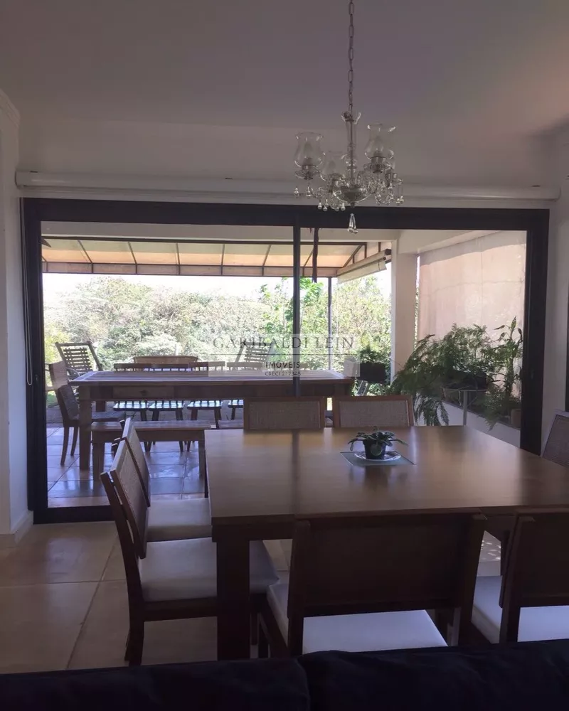 Casa à venda com 4 quartos, 230m² - Foto 9