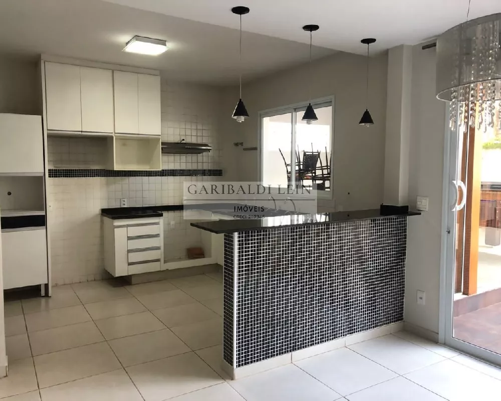 Casa à venda com 3 quartos, 250m² - Foto 13