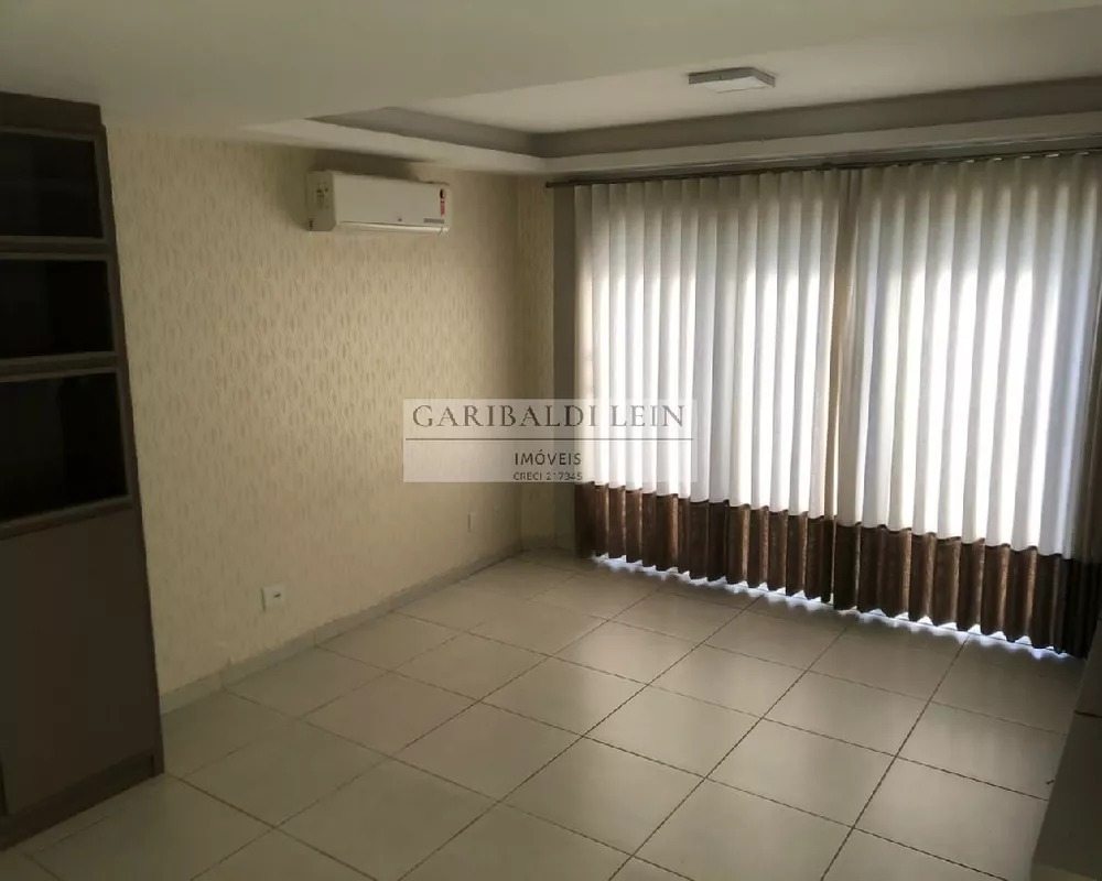 Casa à venda com 3 quartos, 250m² - Foto 6