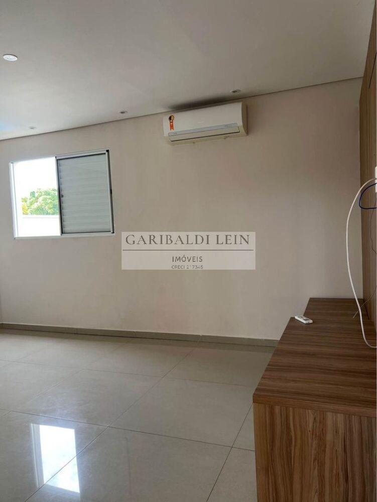 Casa, 4 quartos, 250 m² - Foto 3