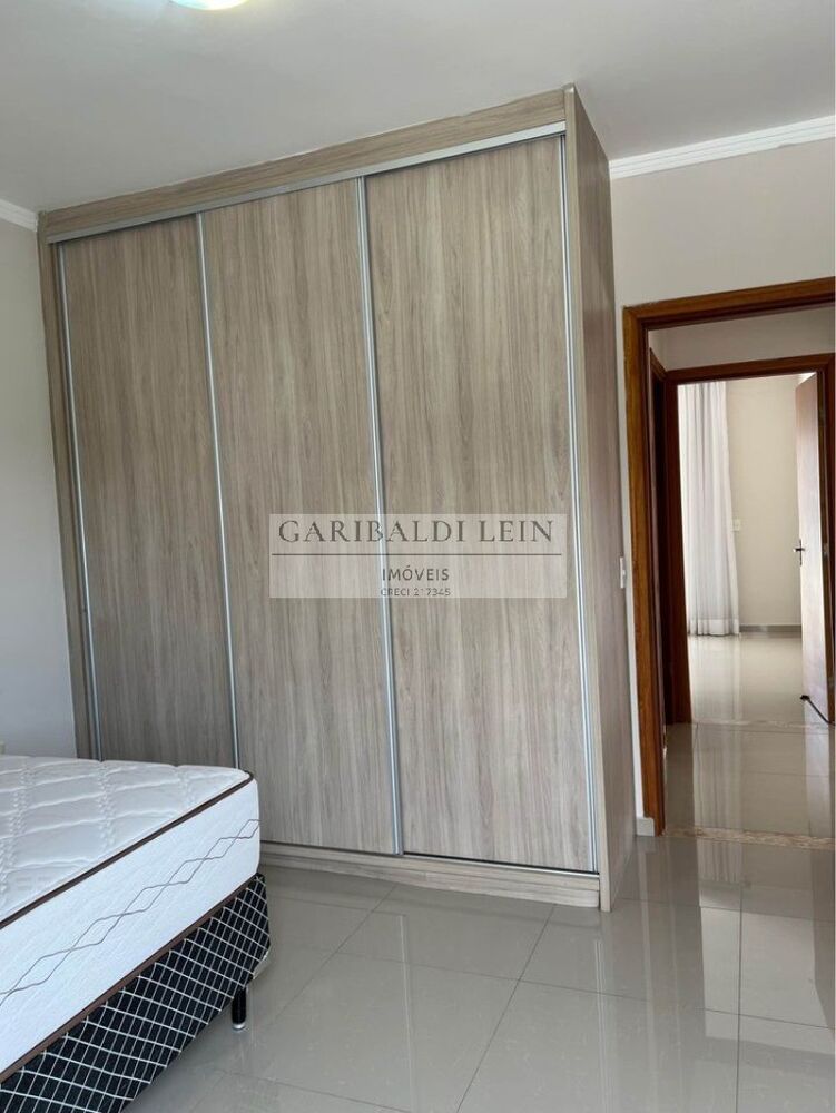 Casa, 4 quartos, 250 m² - Foto 2