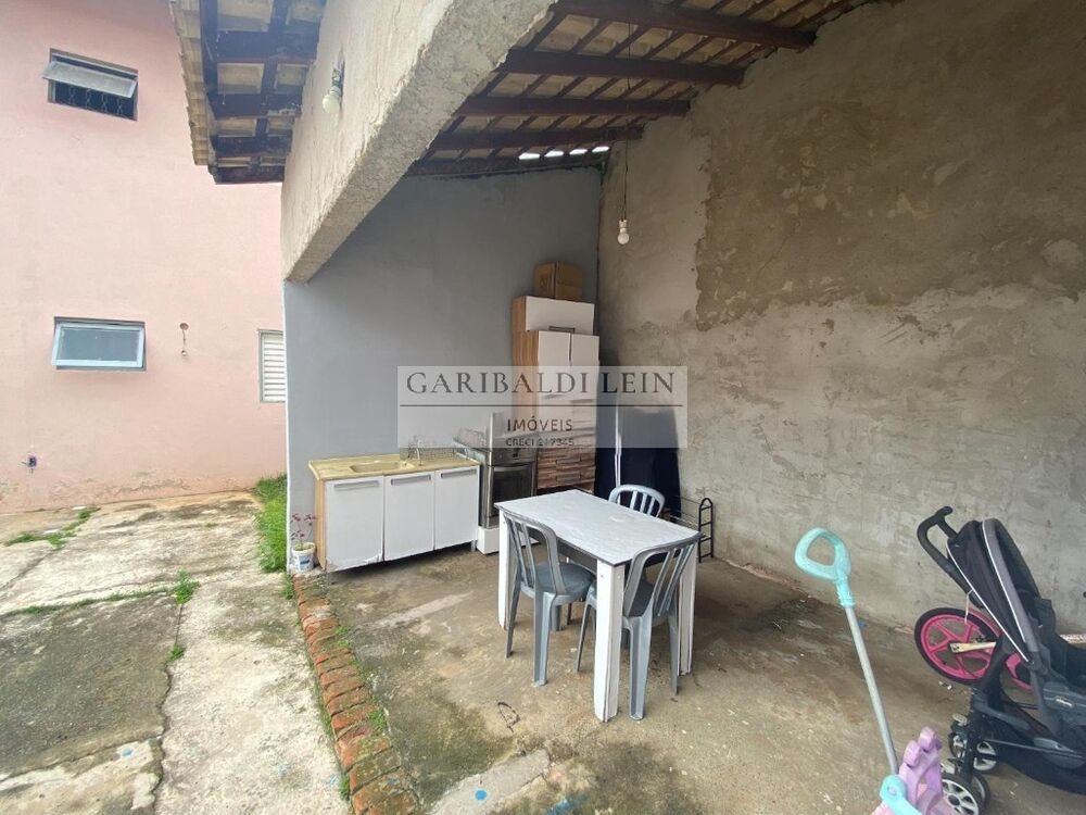 Casa à venda com 4 quartos, 266m² - Foto 16