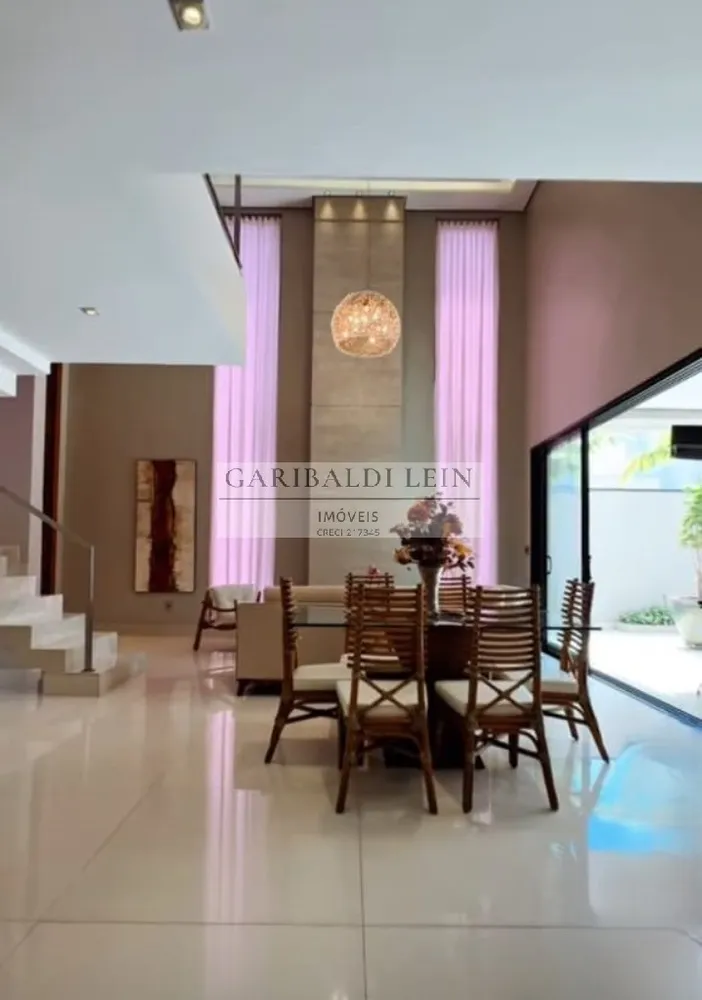 Casa, 3 quartos, 251 m² - Foto 5
