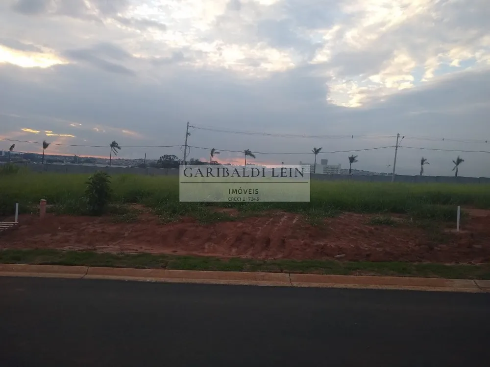 Terreno, 200 m² - Foto 1