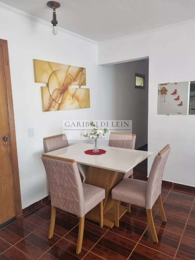 Apartamento à venda com 2 quartos, 70m² - Foto 5