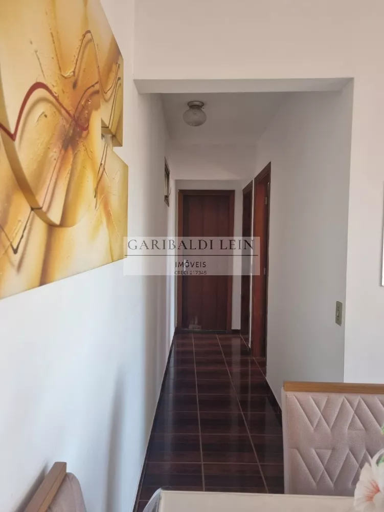 Apartamento à venda com 2 quartos, 70m² - Foto 7