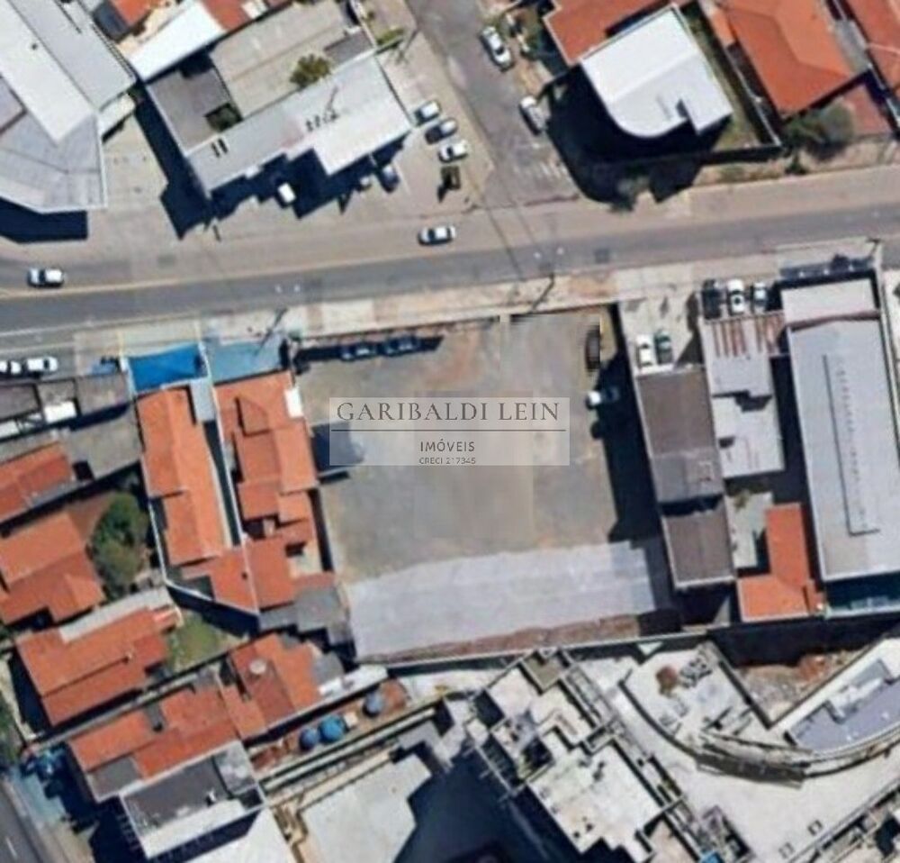 Terreno, 1600 m² - Foto 1