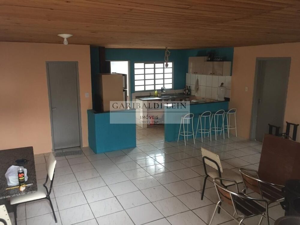 Casa à venda com 2 quartos, 90m² - Foto 5
