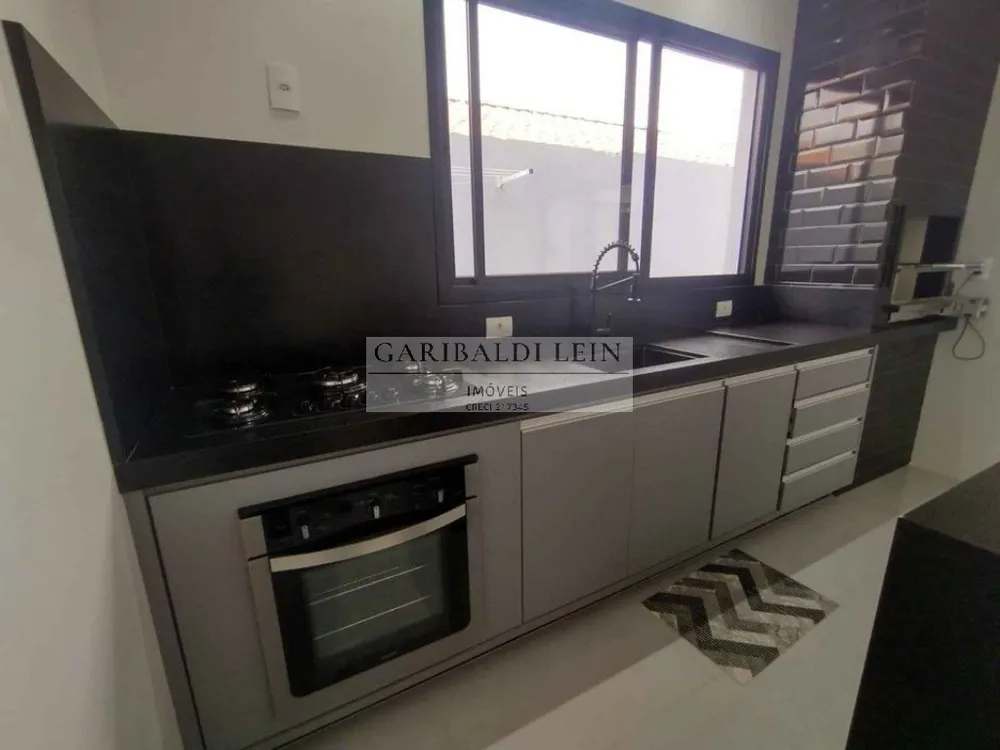 Casa, 3 quartos, 244 m² - Foto 6