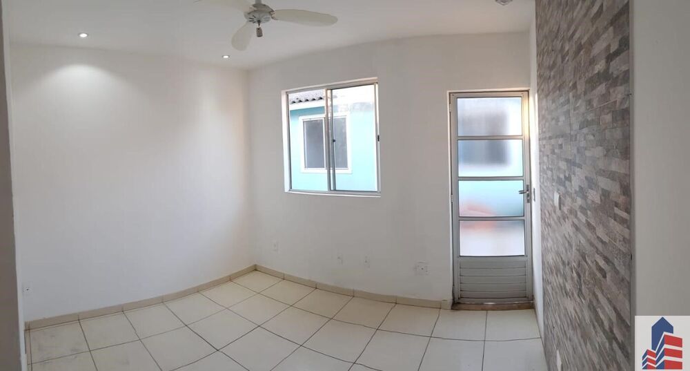 Casa à venda com 2 quartos, 42m² - Foto 6