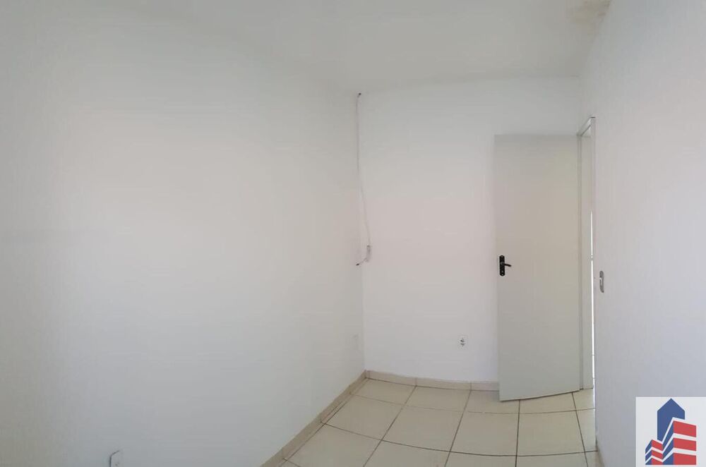 Casa à venda com 2 quartos, 42m² - Foto 5