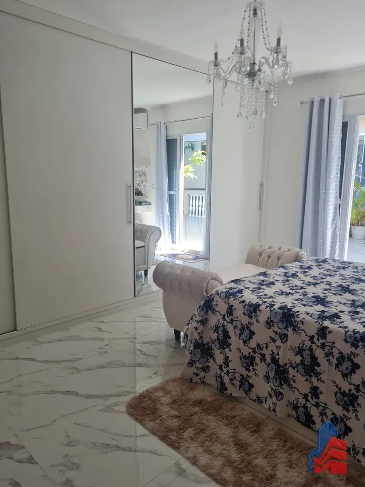 Casa, 3 quartos, 310 m² - Foto 2