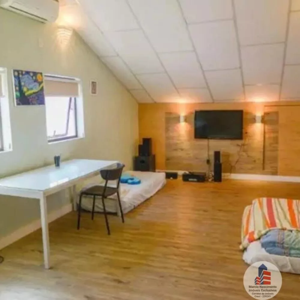 Casa à venda com 2 quartos, 120m² - Foto 4