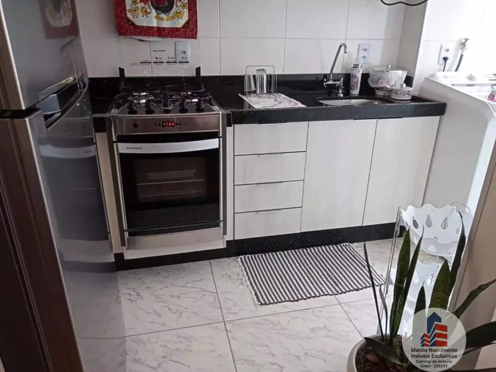 Apartamento à venda com 2 quartos, 43m² - Foto 1