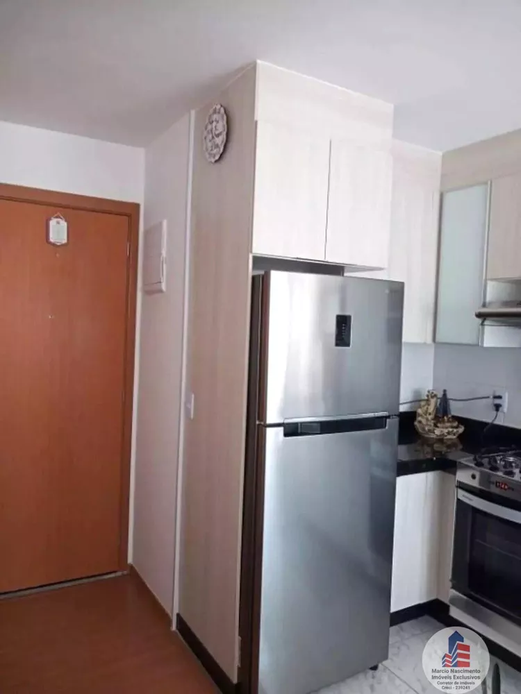 Apartamento à venda com 2 quartos, 43m² - Foto 3