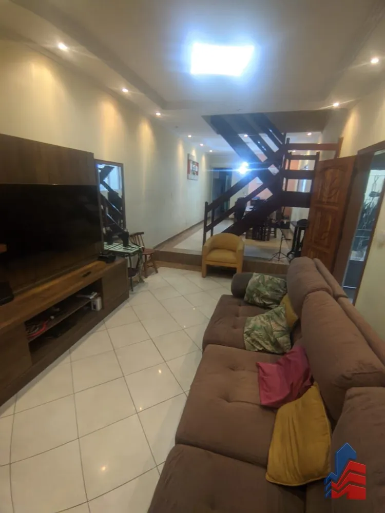 Sobrado, 5 quartos, 160 m² - Foto 2