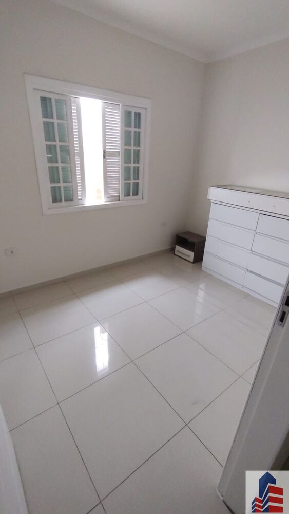 Casa à venda com 2 quartos, 170m² - Foto 10