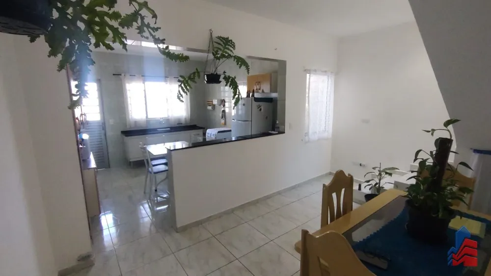 Sobrado, 3 quartos, 202 m² - Foto 1