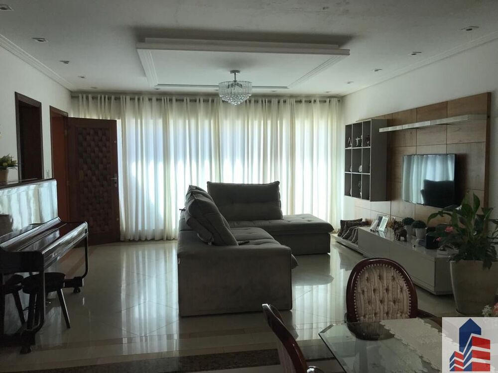 Casa, 5 quartos, 200 m² - Foto 2
