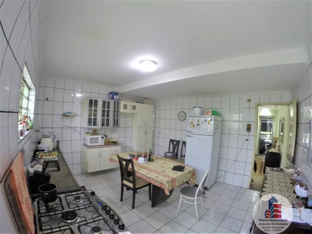 Sobrado à venda com 3 quartos, 140m² - Foto 2