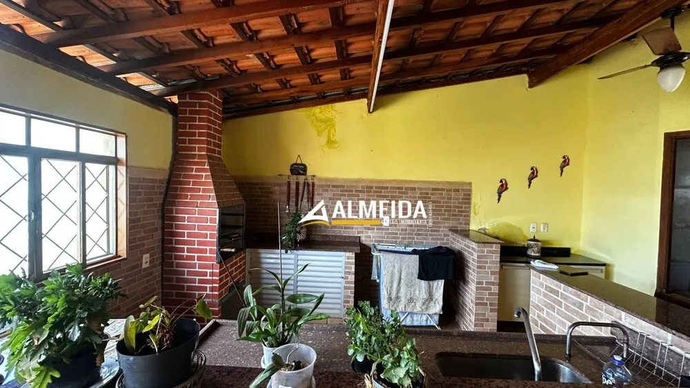 Casa, 3 quartos, 165 m² - Foto 3