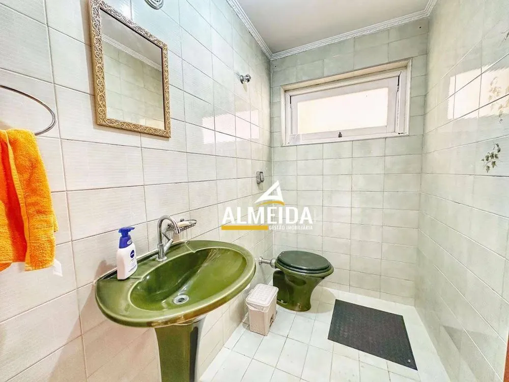 Casa, 5 quartos, 426 m² - Foto 1