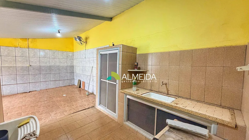 Casa, 2 quartos, 80 m² - Foto 1