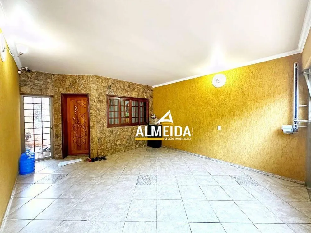 Casa, 3 quartos, 250 m² - Foto 15