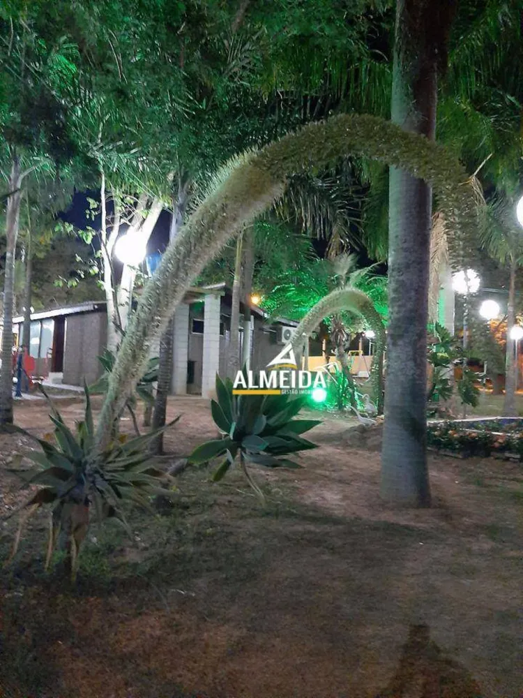 Chácara, 4 quartos, 1050 m² - Foto 14
