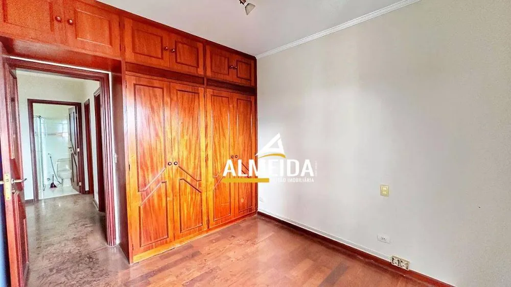 Apartamento, 3 quartos, 142 m² - Foto 2
