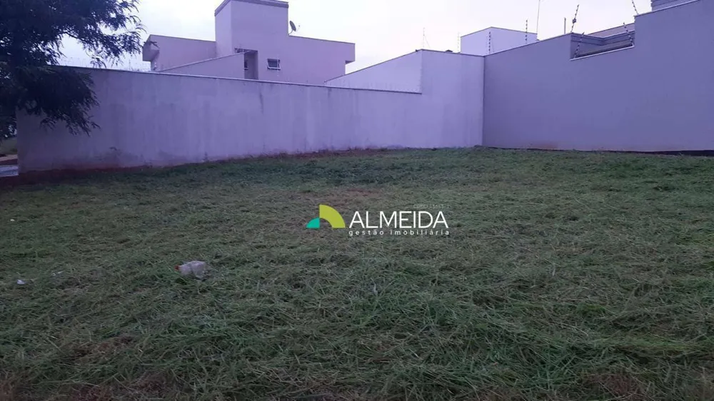 Terreno, 321 m² - Foto 1