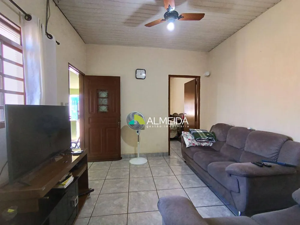 Casa, 3 quartos, 180 m² - Foto 4