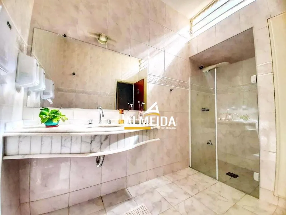 Casa, 4 quartos, 218 m² - Foto 12