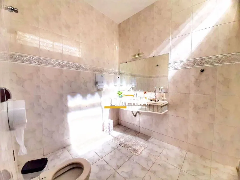 Casa, 4 quartos, 218 m² - Foto 9