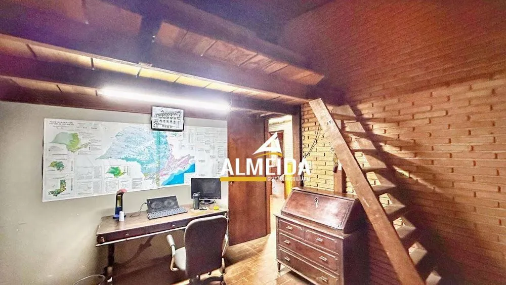 Casa, 4 quartos, 298 m² - Foto 6
