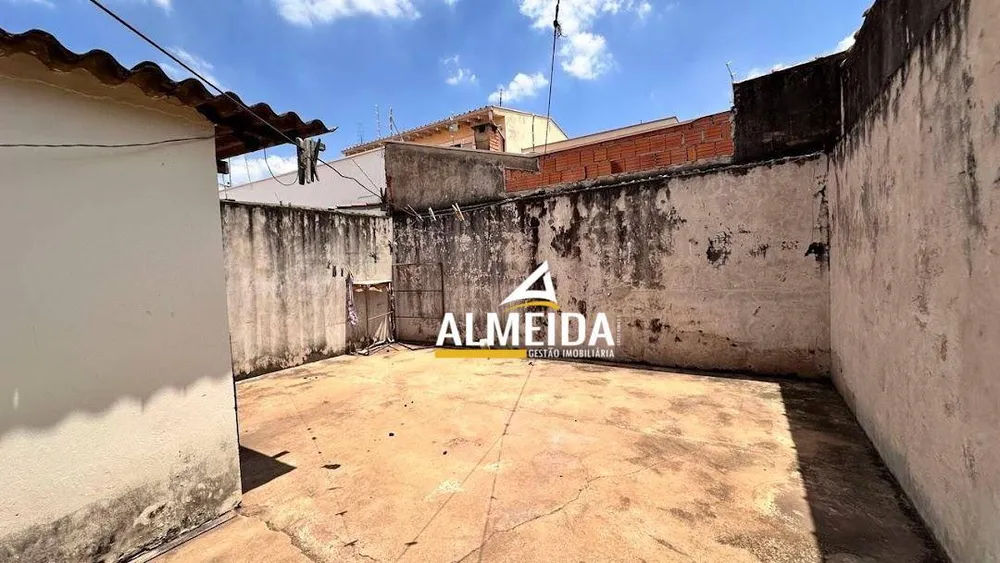 Casa, 3 quartos, 91 m² - Foto 2