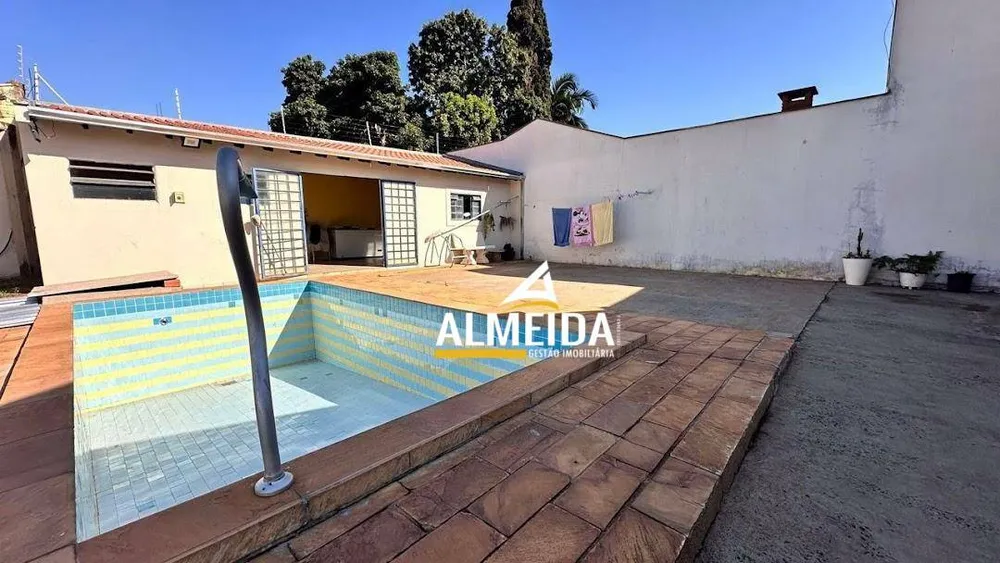 Casa, 3 quartos, 200 m² - Foto 16