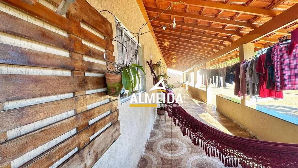 Casa, 3 quartos, 200 m² - Foto 3