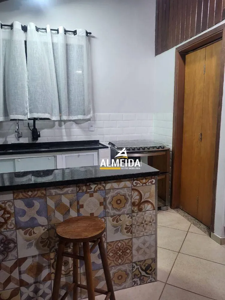Chácara, 4 quartos, 1050 m² - Foto 3