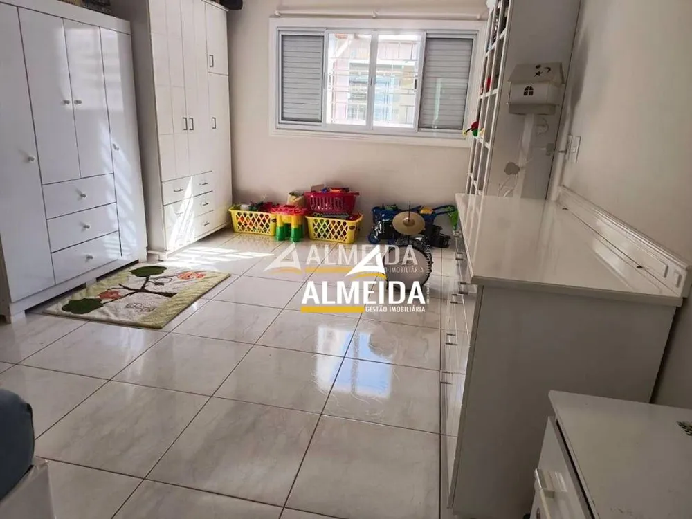 Casa, 3 quartos, 280 m² - Foto 3