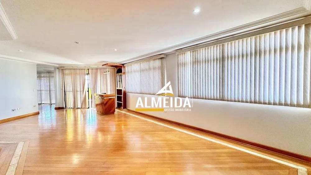 Apartamento, 4 quartos, 231 m² - Foto 1