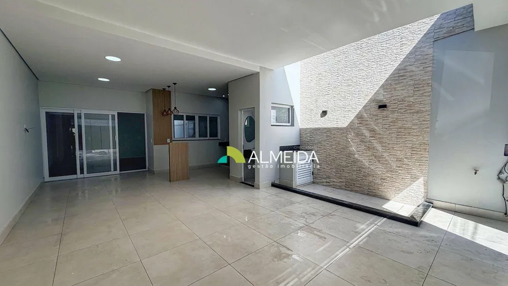 Casa, 3 quartos, 130 m² - Foto 1