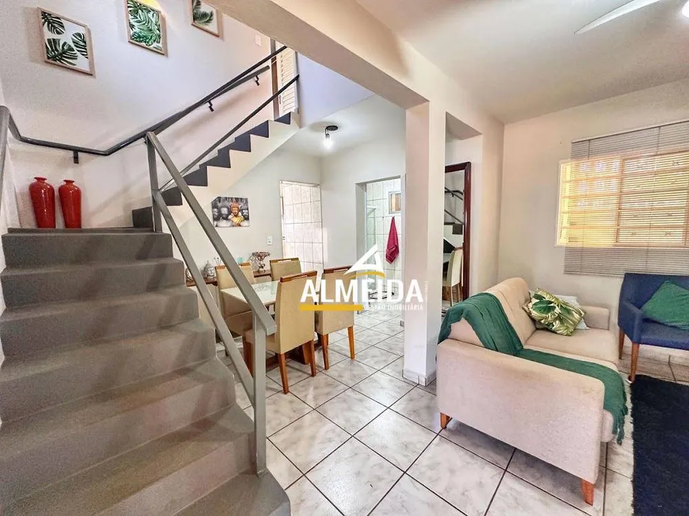 Chácara, 3 quartos, 2180 m² - Foto 11