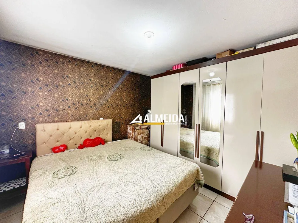 Casa, 6 quartos, 186 m² - Foto 12