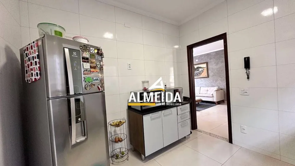 Casa, 3 quartos, 111 m² - Foto 2