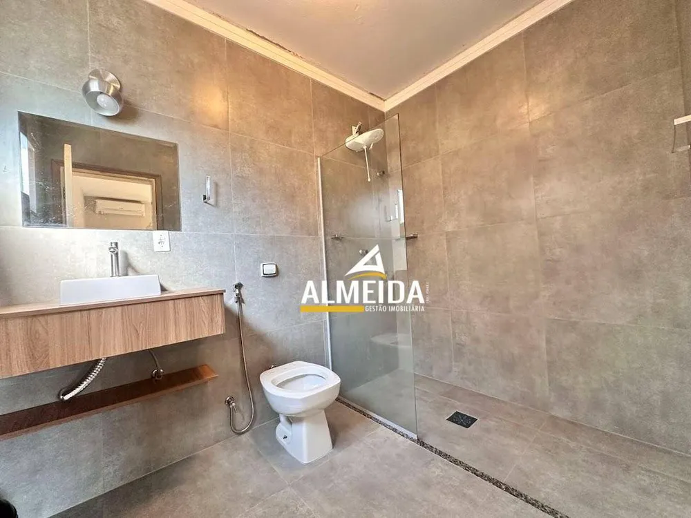 Casa, 3 quartos, 142 m² - Foto 2