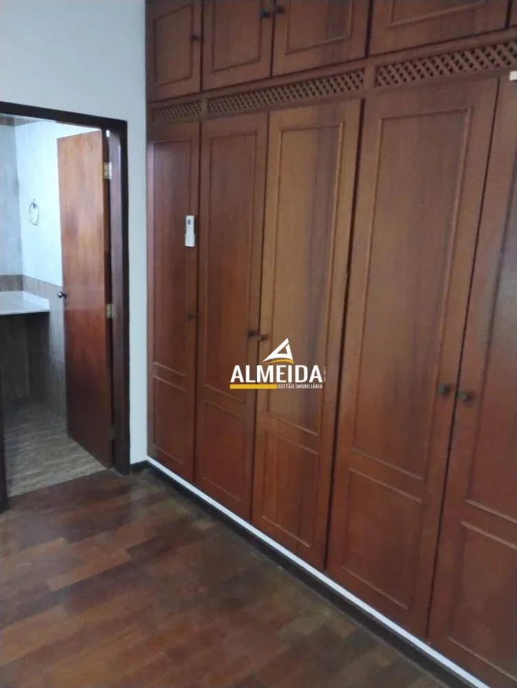 Casa, 2 quartos, 143 m² - Foto 2
