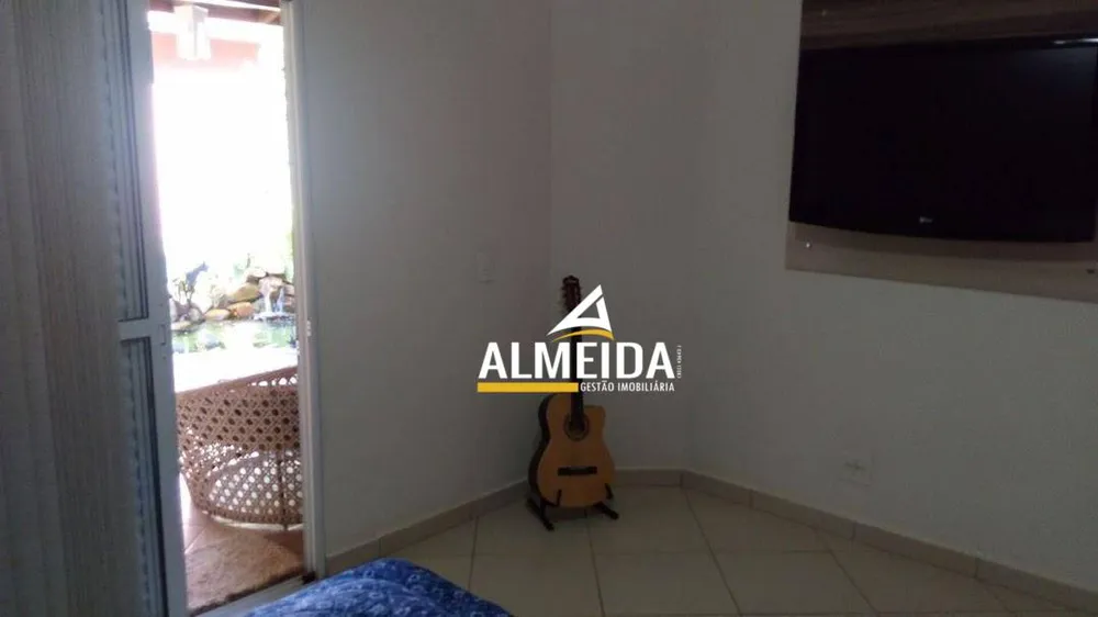 Casa, 3 quartos, 229 m² - Foto 10